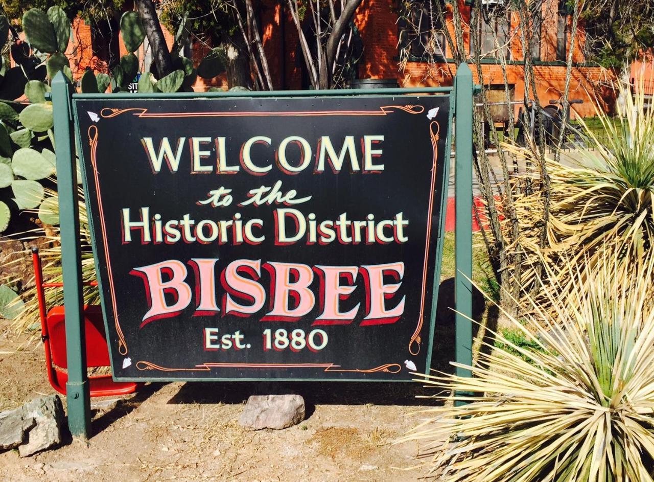 Bisbee Brownstone Suites Exterior photo